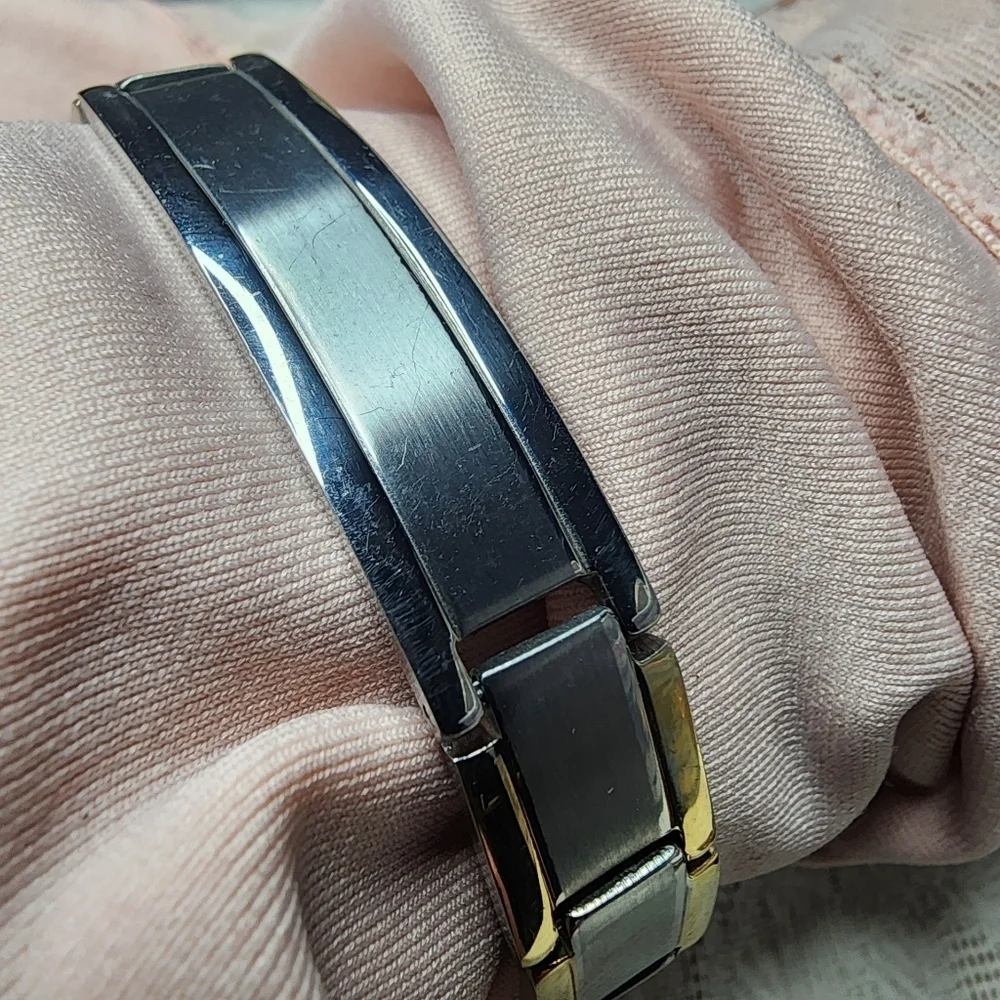 Stainless Steel Link ID Bracelet Gold and Silver Tone. 8